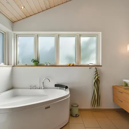 Beautiful In With Kitchen