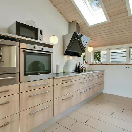 Beautiful In With Kitchen *